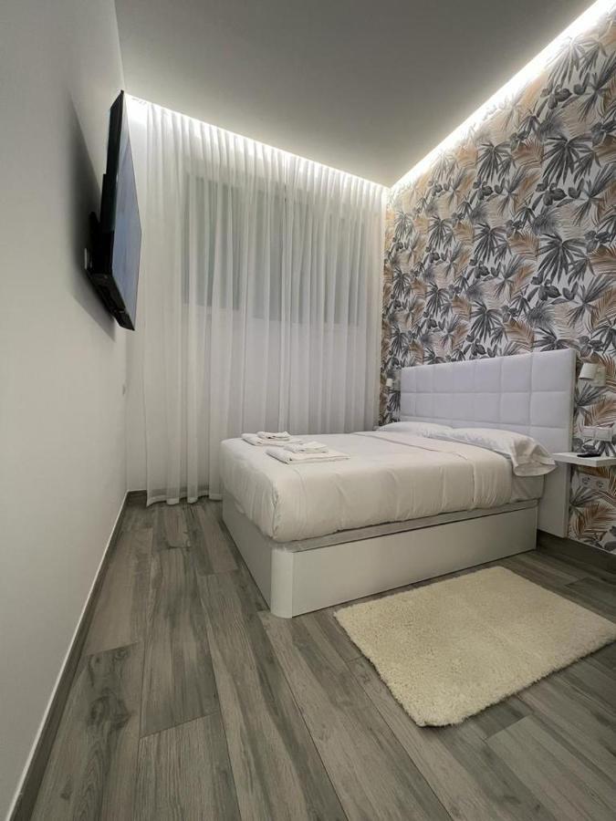 מדריד Habitacion Bruselas Style מראה חיצוני תמונה