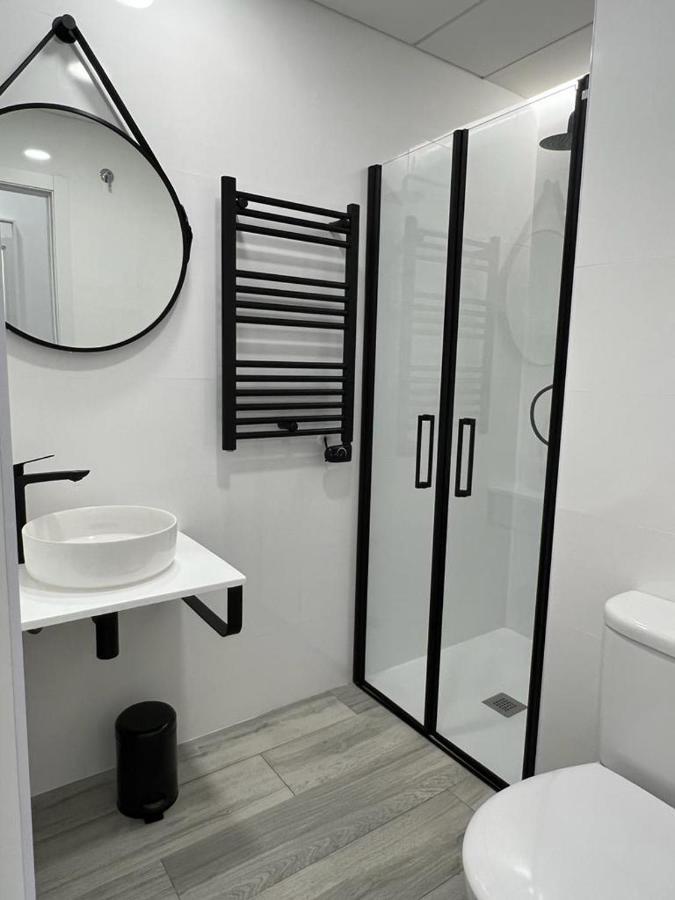 מדריד Habitacion Bruselas Style מראה חיצוני תמונה