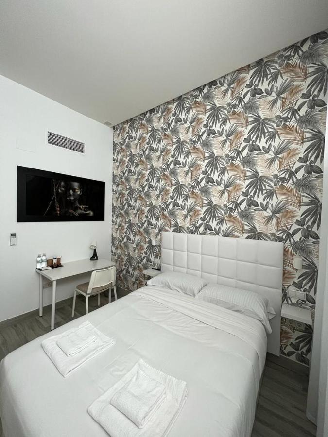 מדריד Habitacion Bruselas Style מראה חיצוני תמונה